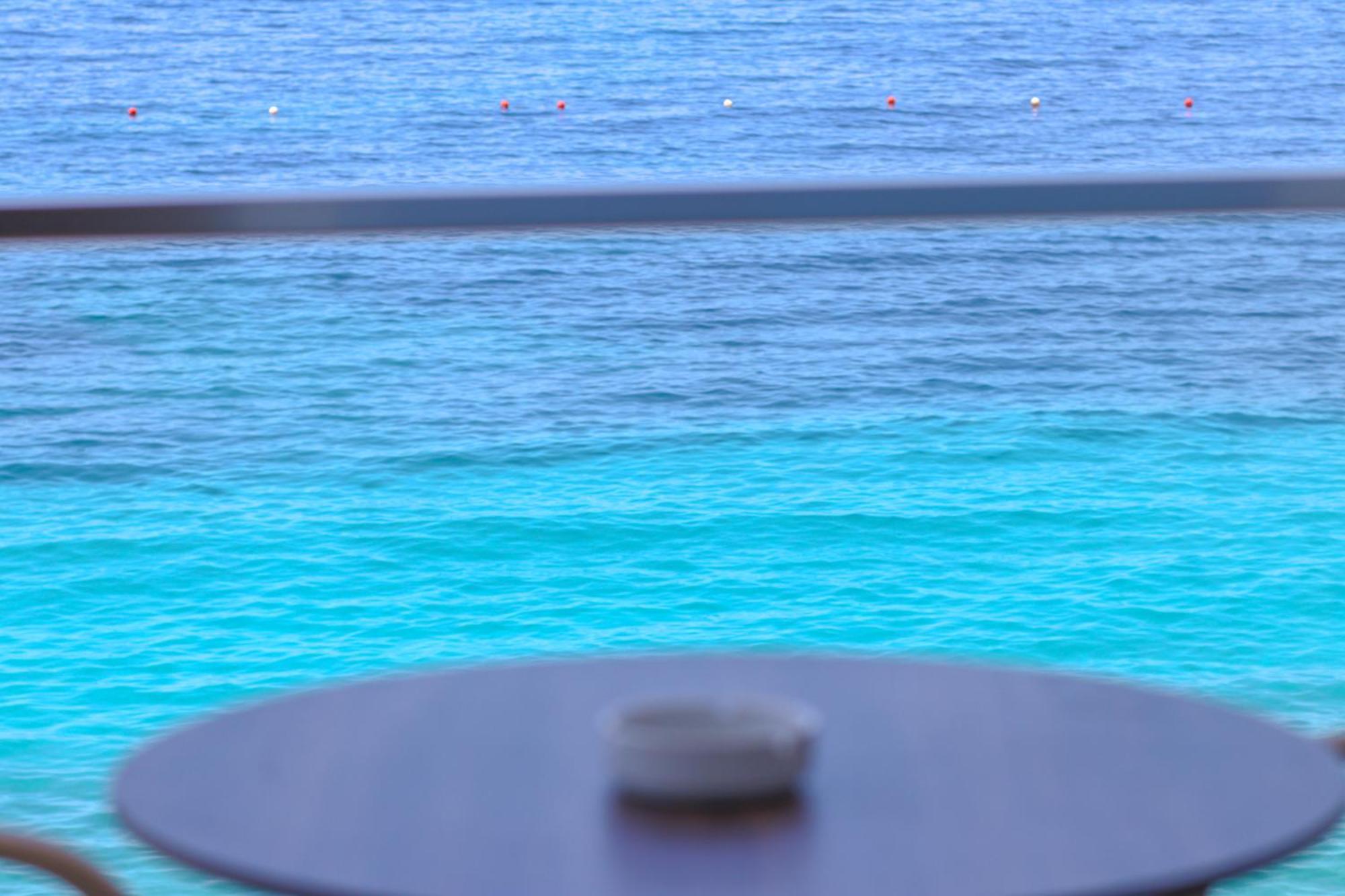 Emily'S Hotel Himare Exterior photo